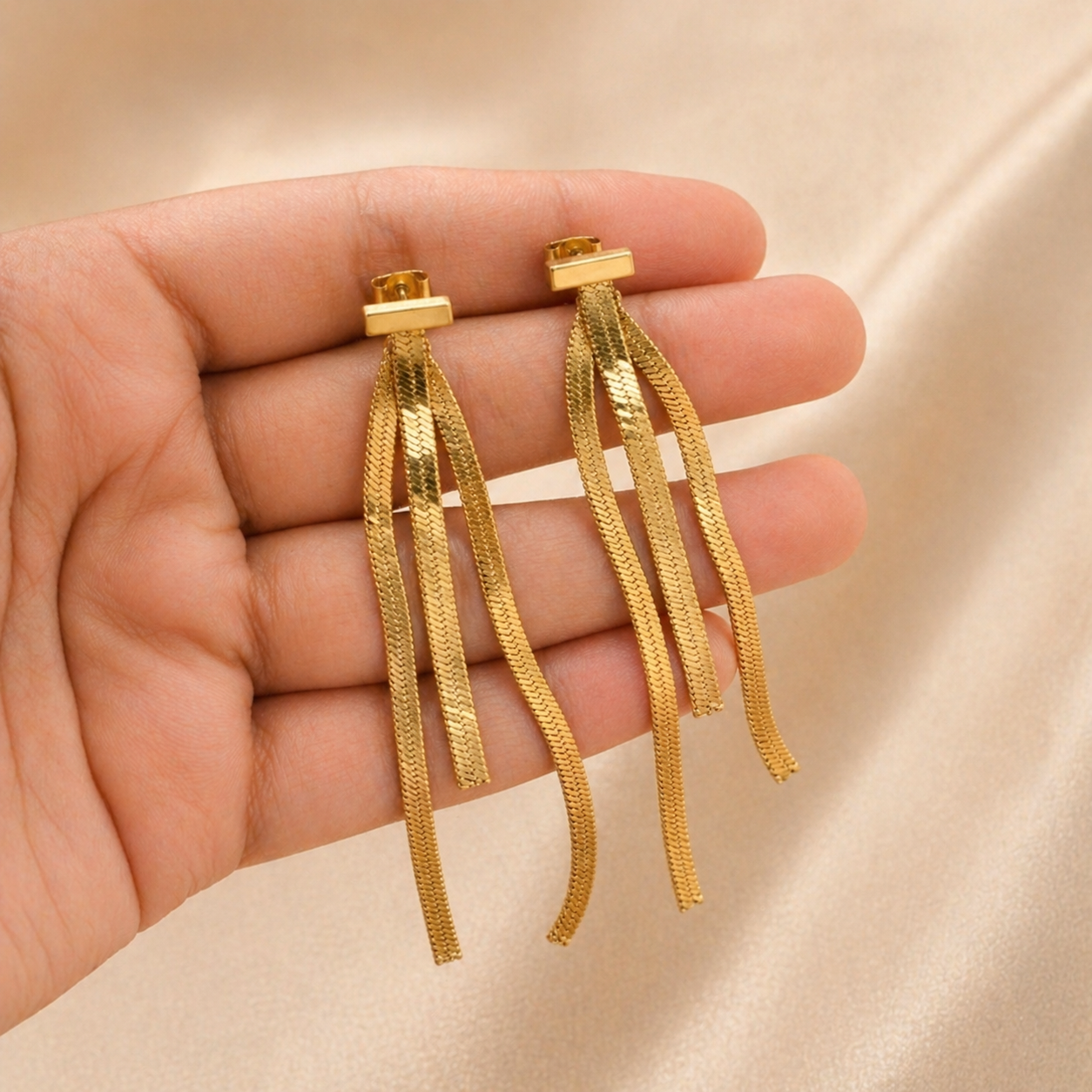 Flow Tassel Earrings