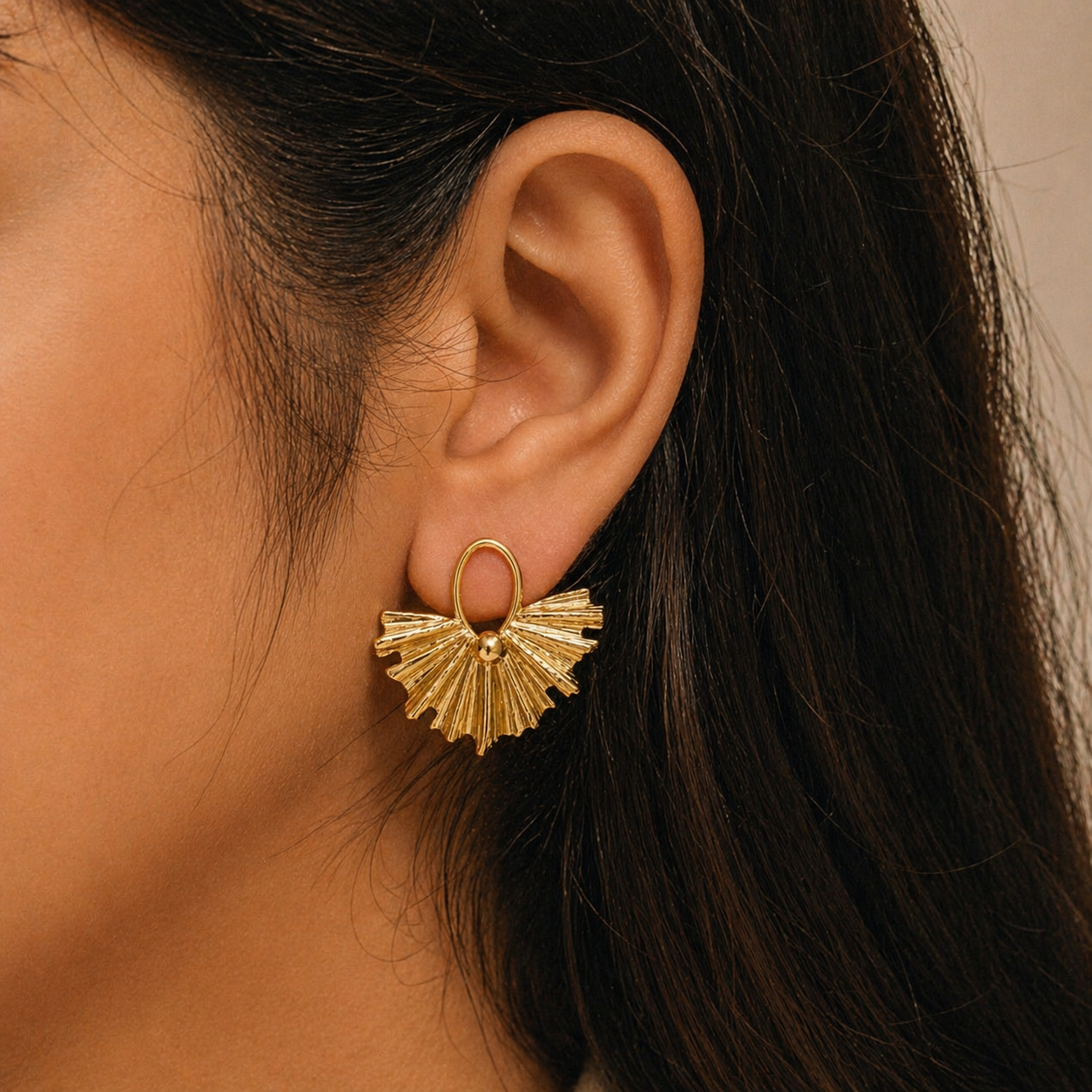 Golden Fan Luxe