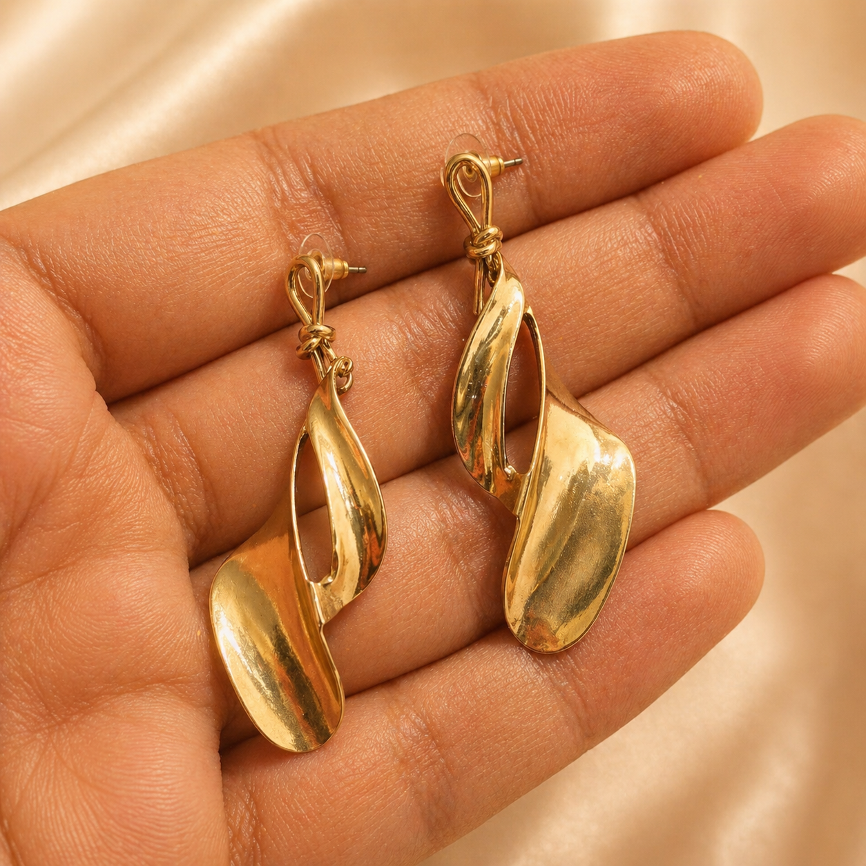 Sleek Flow Earrings
