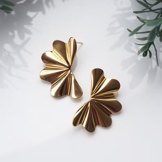 Flower Waves Drop Earrings